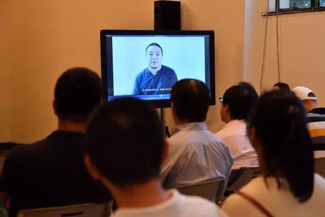 上海的城市更新，地标性构筑